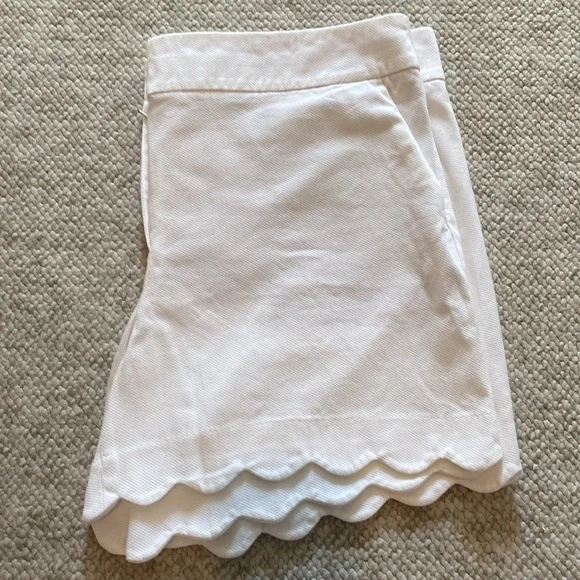 Talbots Shorts - Picture 2 of 4